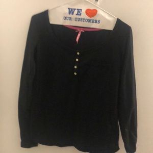 navy long sleeve